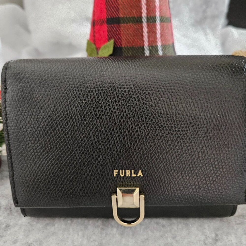 Furla Front Snap Black Wallet